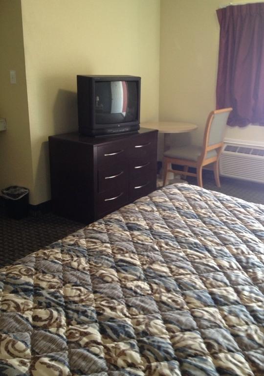 American Inn Graham Стая снимка